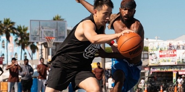 九游娱乐下载-赵继伟社交媒体发布近期照片：提及错过与科比会面机会 强调珍视此刻